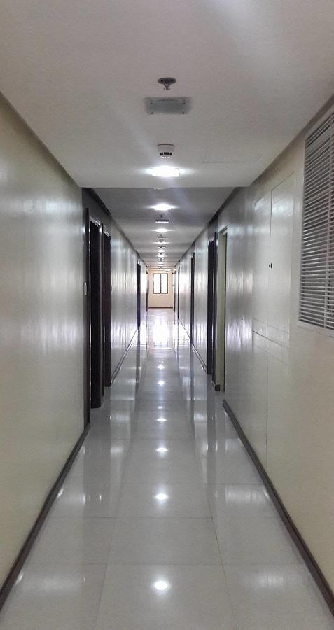 Azalea Place Robinsons Residences Cebu Buitenkant foto